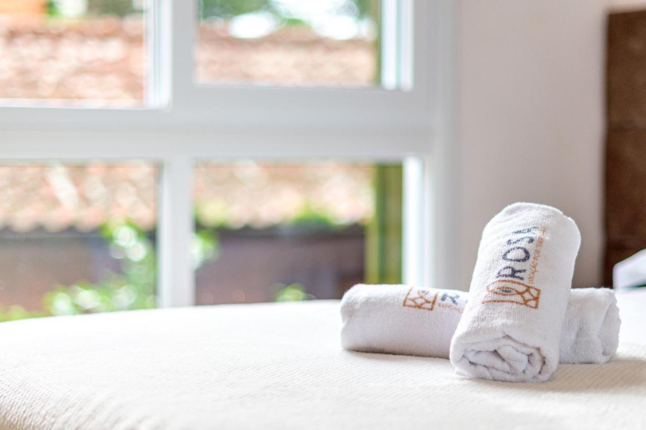Rosa Apartamento Luxo No Centro Gramado Apartman Kültér fotó