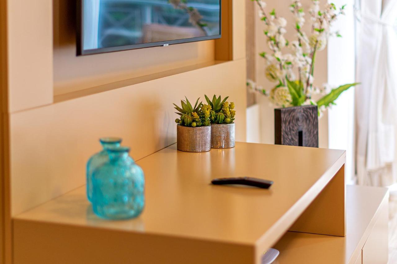 Rosa Apartamento Luxo No Centro Gramado Apartman Kültér fotó