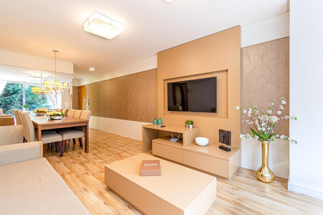 Rosa Apartamento Luxo No Centro Gramado Apartman Kültér fotó