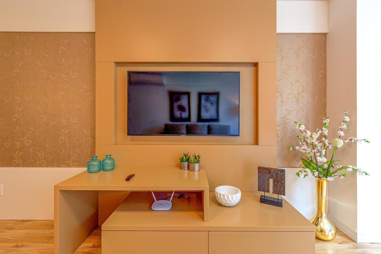Rosa Apartamento Luxo No Centro Gramado Apartman Kültér fotó