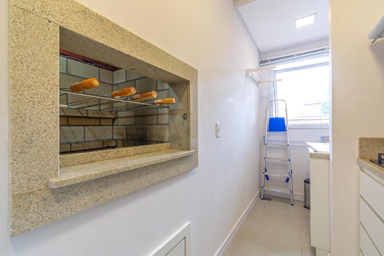 Rosa Apartamento Luxo No Centro Gramado Apartman Kültér fotó